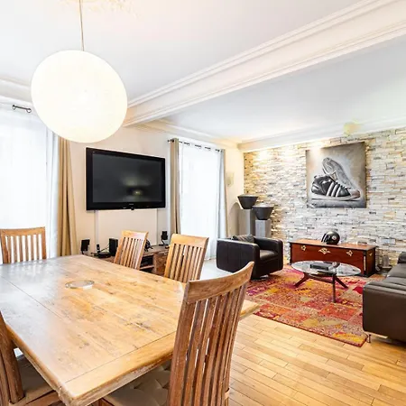 Guestready - Modern Delight Near Attractions Appartement *